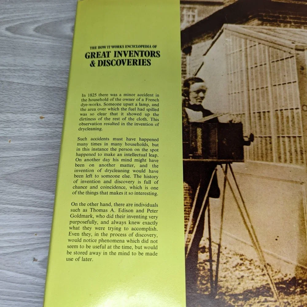 Book vintage euc